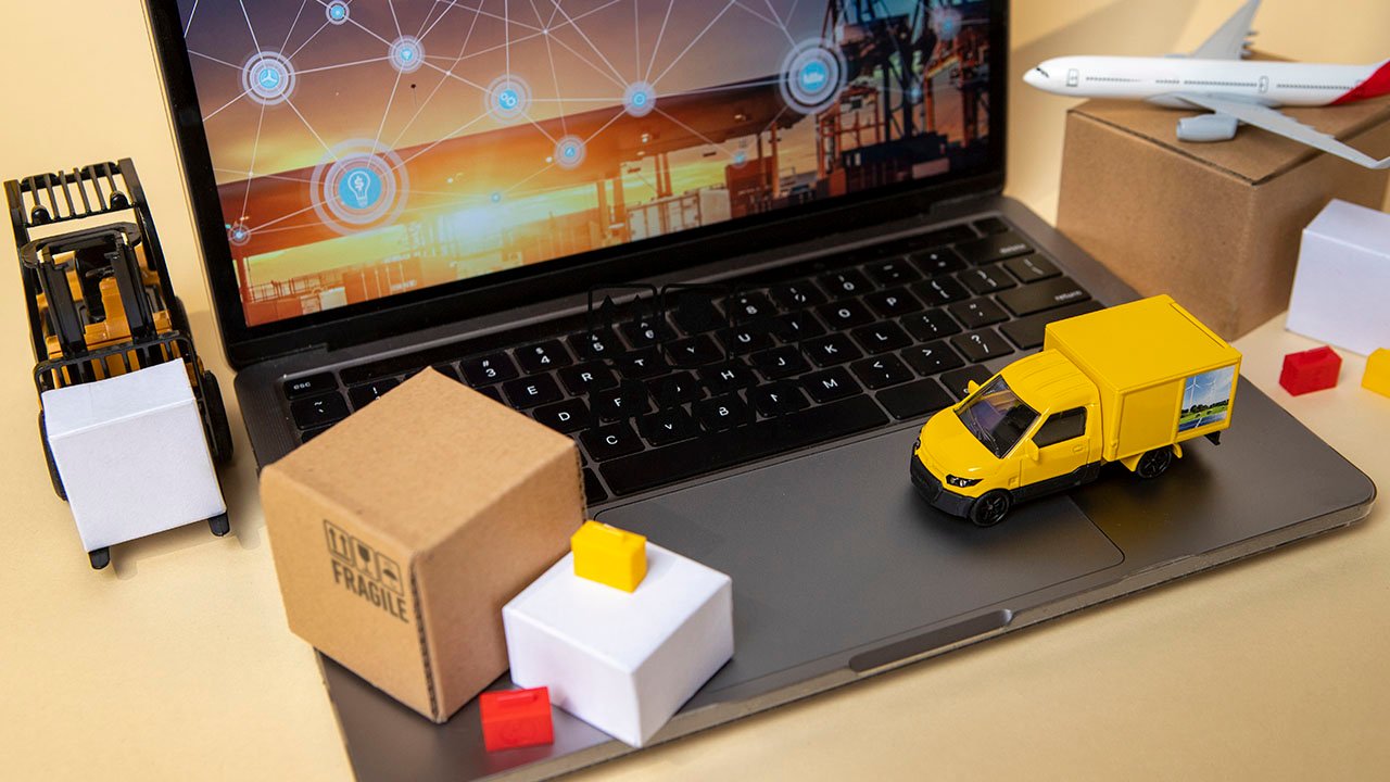 Ecommerce vs dropshipping Which Is Better